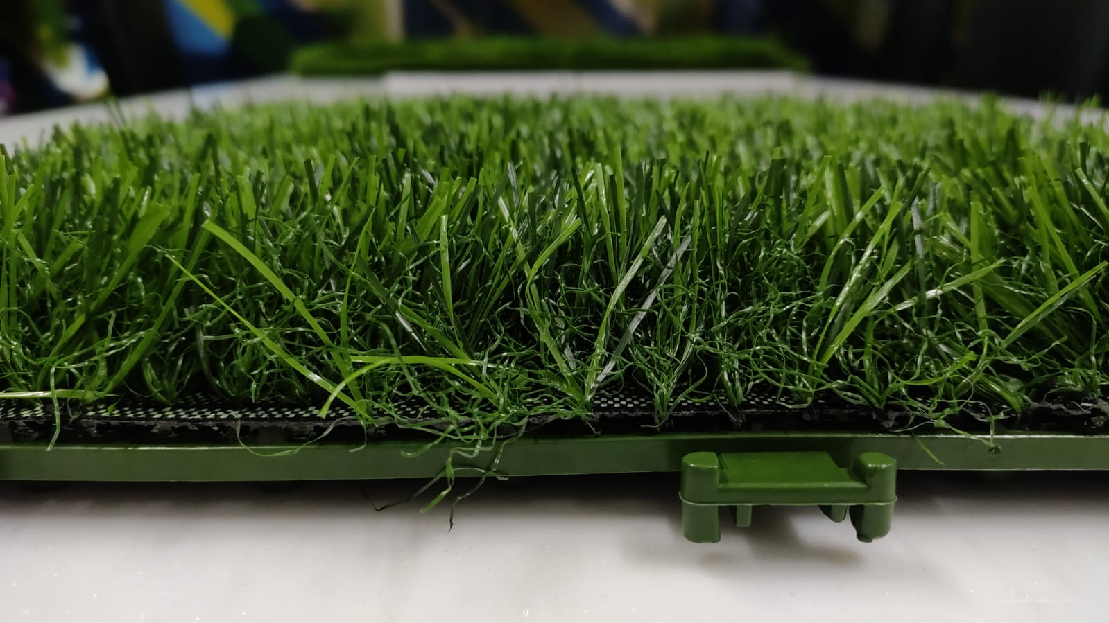 Interlocking Grass Tiles 